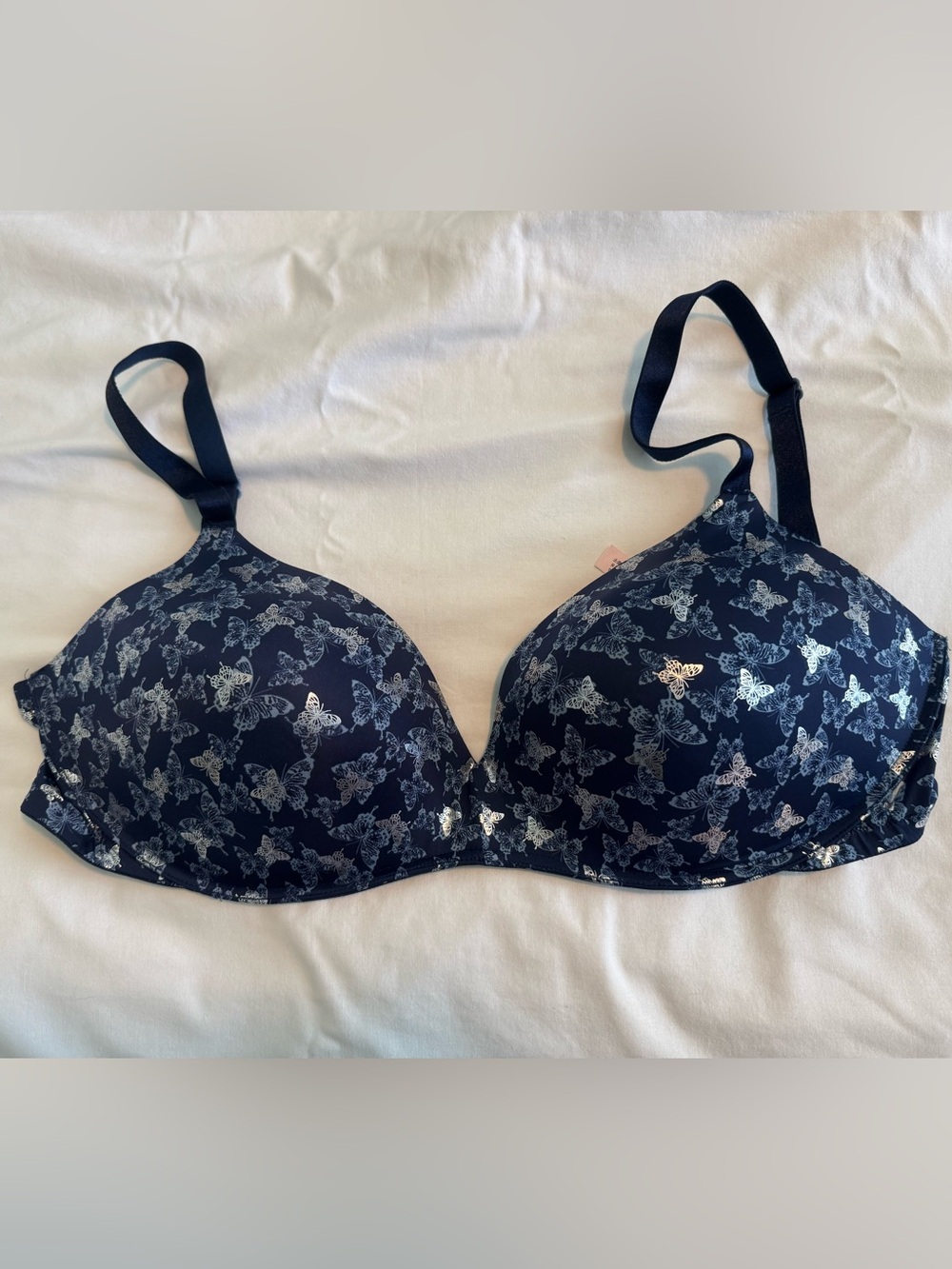 Gently USED Victoria’s Secret Navy Blue Butterfly padded no-wire Bra 40DD